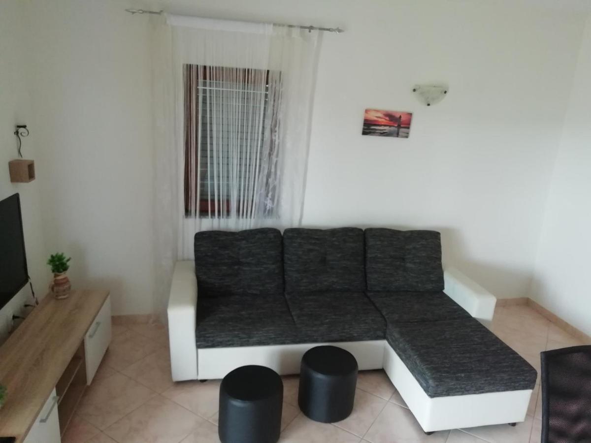 Vacation Home Katarina 닌 외부 사진